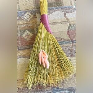 Large turkey tail broom